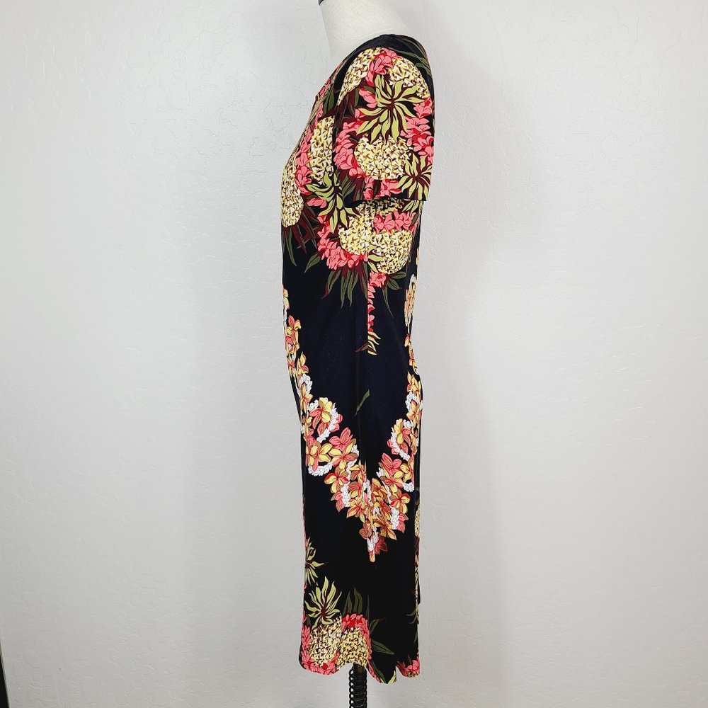 Hilo Hattie Pineapple Panel Short Sleeve Dress - Picture 2 of 5